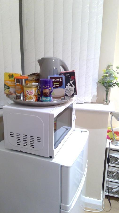Luxury London Ensuite Double Room, Park Free, Tram-Train! Mitcham Luaran gambar